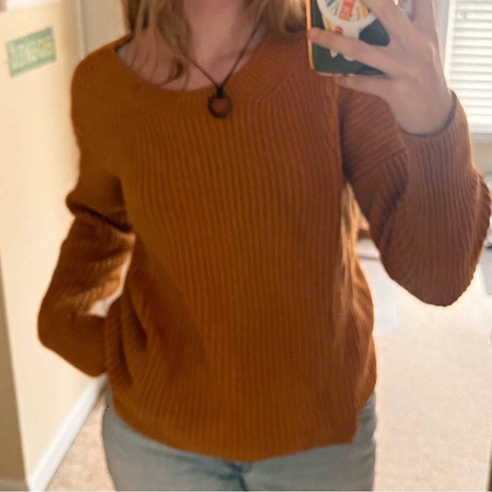 CAbi Women's Amber Crew Neck Sweater